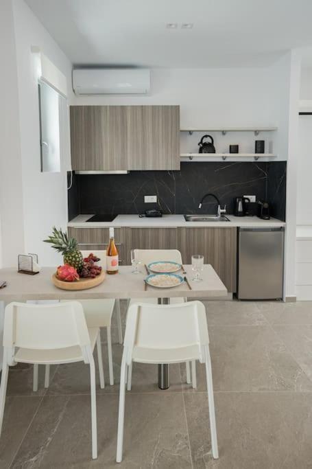 Minoas Suite The Sense Of Luxury Heraklion Exterior foto