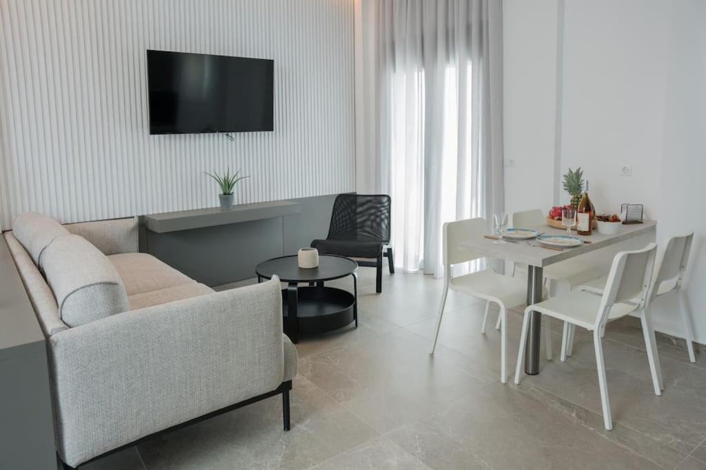 Minoas Suite The Sense Of Luxury Heraklion Exterior foto