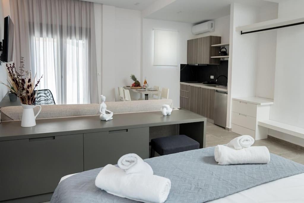 Minoas Suite The Sense Of Luxury Heraklion Exterior foto