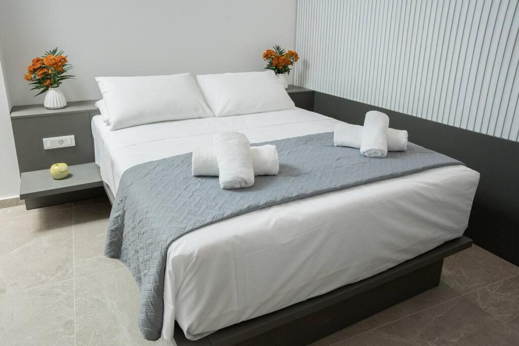 Minoas Suite The Sense Of Luxury Heraklion Exterior foto
